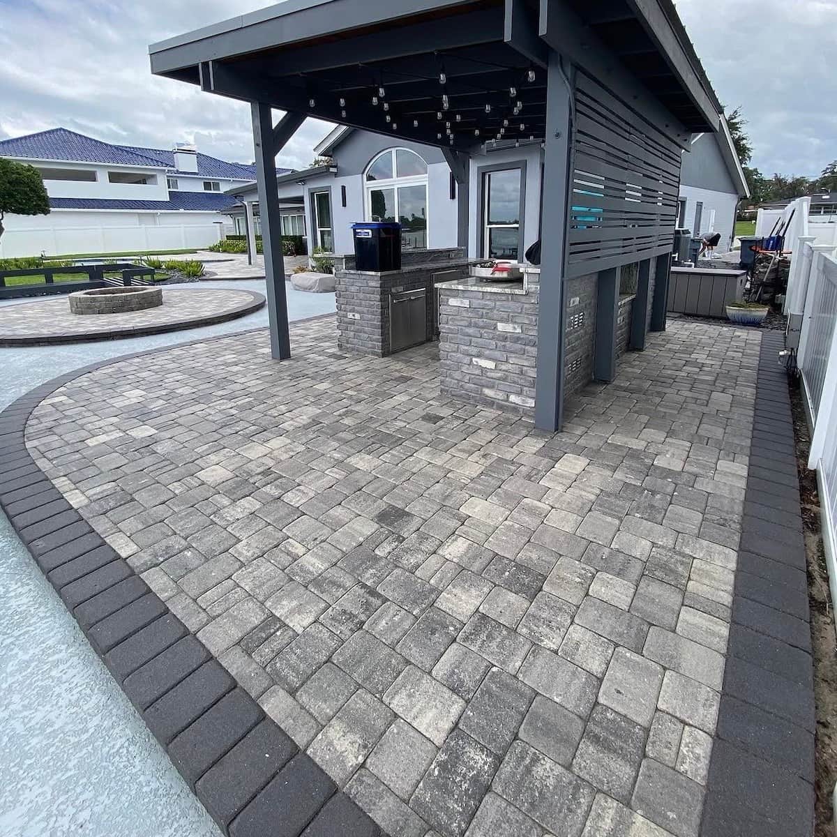 Wet look paver sealing transformation