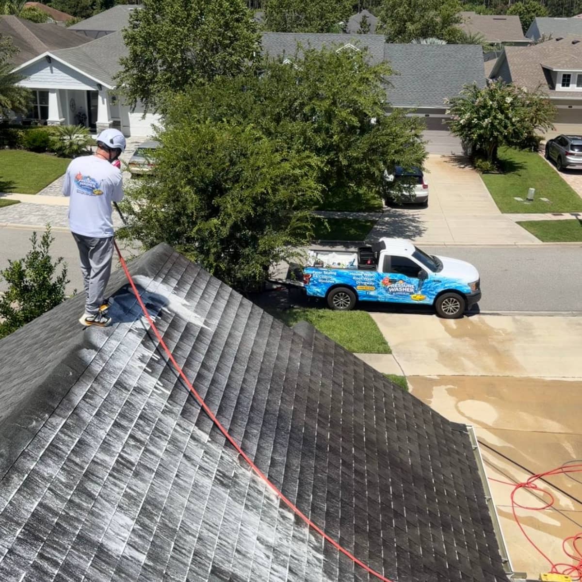 Soft wash roof cleaning service in Jacksonville FL