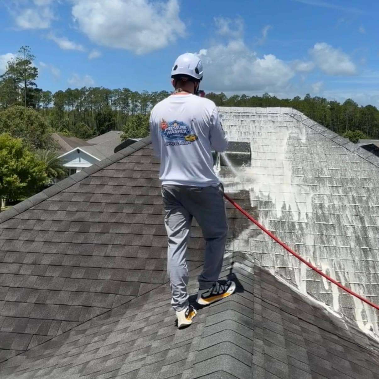 Soft wash roof cleaning service in Jacksonville FL