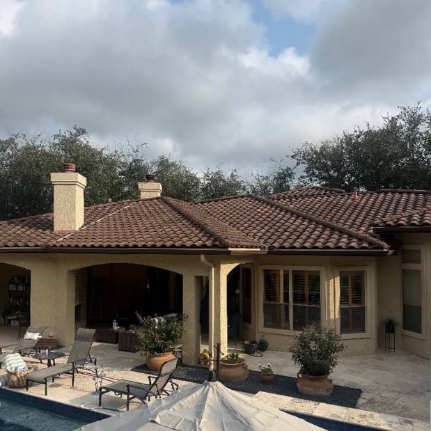 Roof soft wash before and after in Jacksonville, FL